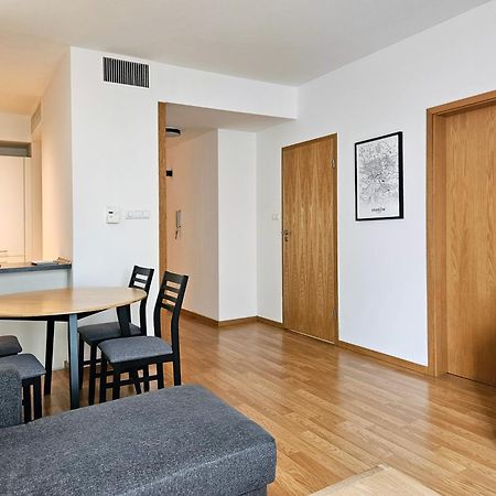 Old Town Plaza Apartment Краків Екстер'єр фото