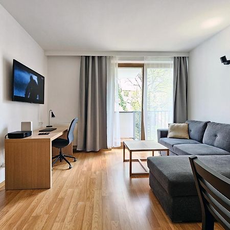 Old Town Plaza Apartment Краків Екстер'єр фото